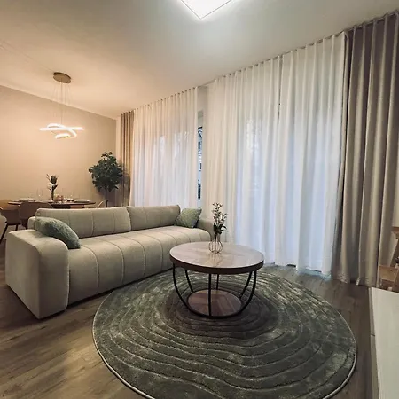 Peony 1 - Stilvolle Sauna-oase Im Herzen Der Stadt Apartamento