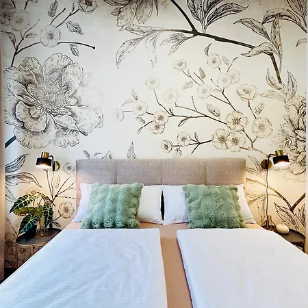 Peony 1 - Stilvolle Sauna-oase Im Herzen Der Stadt Бад-Верісгофен