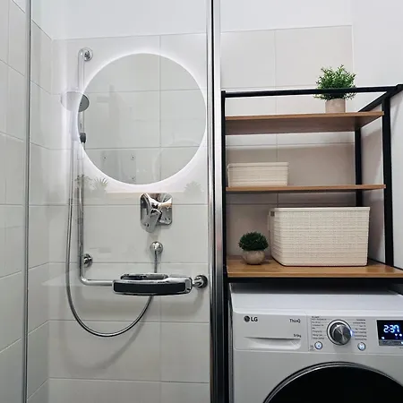 Peony 1 - Stilvolle Sauna-oase Im Herzen Der Stadt Апартаменти Бад-Верісгофен