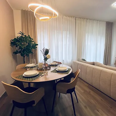 Апартаменти Peony 1 - Stilvolle Sauna-oase Im Herzen Der Stadt