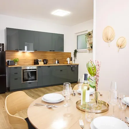 Deine Private Sauna-oase - Infrarot - Bademäntel - Peony 1 Lejlighed
