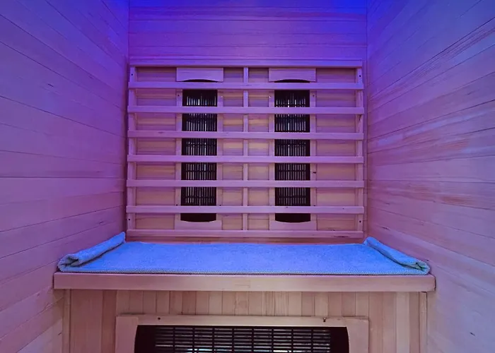 Peony 1 - Stilvolle Sauna-oase Im Herzen Der Stadt Appartement